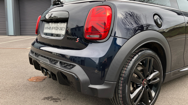 MINI Hatchback 2.0 Cooper S Sport 3dr Auto Petrol Hatchback